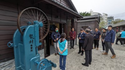 院長植樹羅東林場 傳承下一個百年 (8)